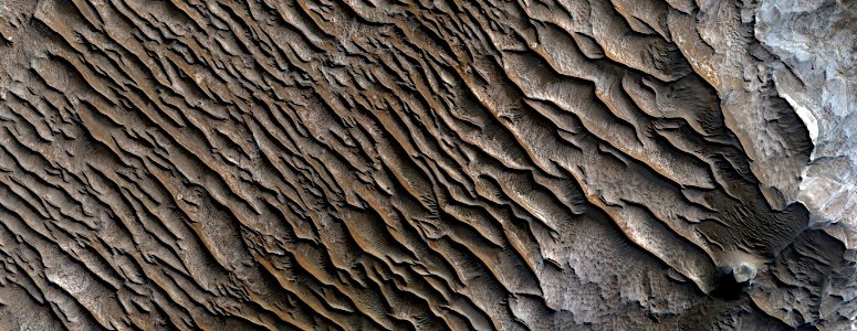 Mars - Sandstone in West Candor Chasma