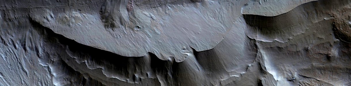 Mars - Light-Toned Unit along Coprates Chasma Floor