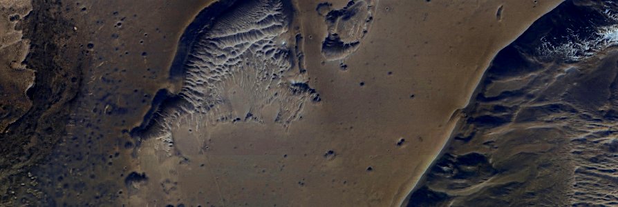 Mars - Light-Toned Layering in Ius Chasma photo