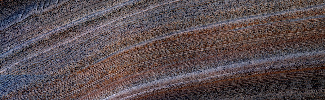 Mars - Unconformities in North Polar Layered Deposits