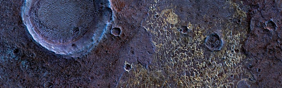Mars - Candidate Human Exploration Zone South of Valles Marineris photo
