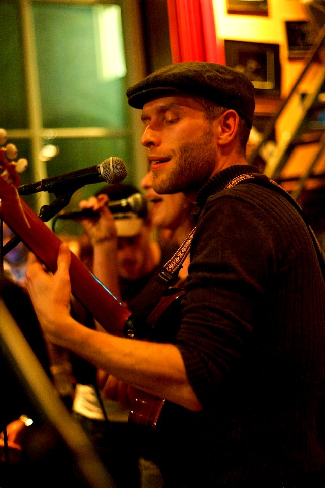 Roots Rising - Burgerweeshuis - 9 Dec 2015 - 22 of 36