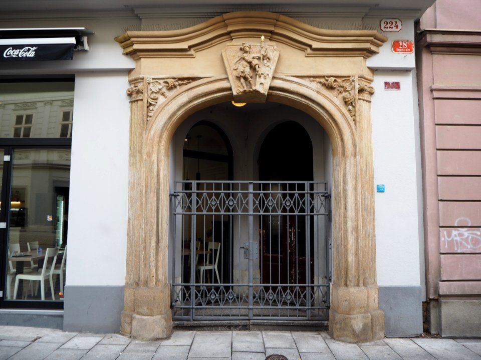 Bar 1729 b