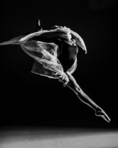 Dancer-18 photo