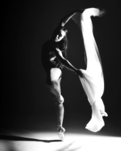 Dancer-04 photo