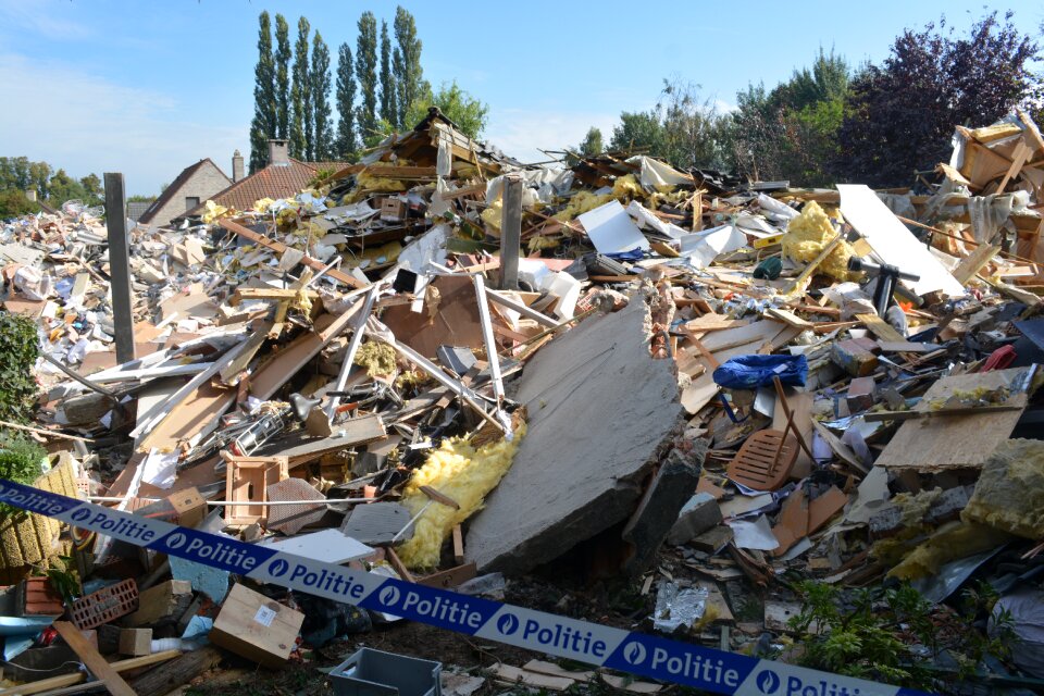 Gas explosion fiasco roof