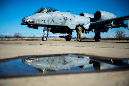 Thunderbolt refueling photo