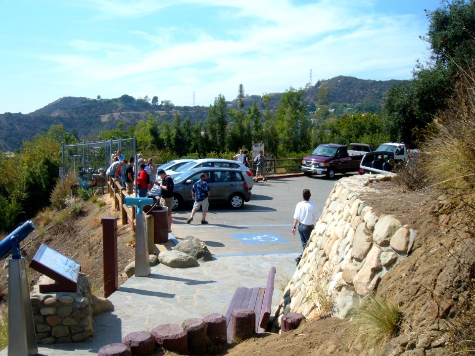 Mulholland Drive Scenic Area (where all those L.A. Skyline & Hollywood Freeway pics are actually taken from)