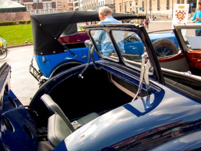 Triumph Roadster 2000 cc 1949 open roof 'extra seats'-000042