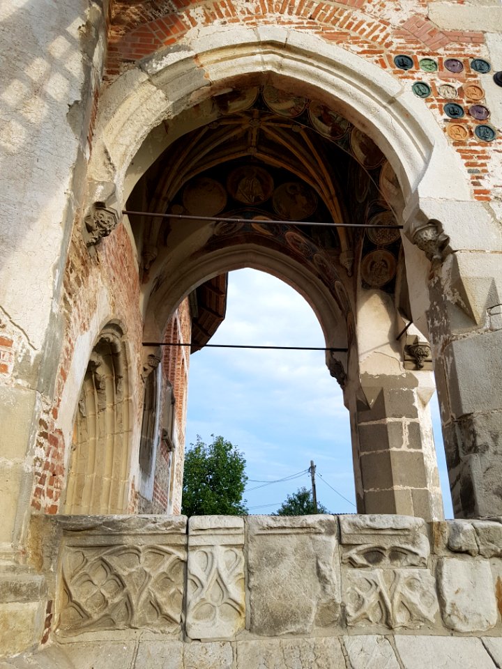 Balinesti Church