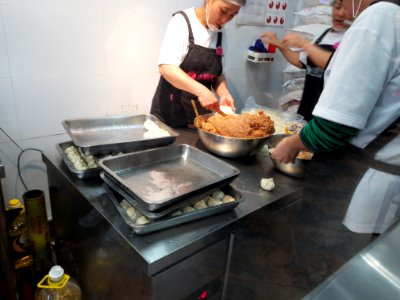 Shengjian mantou: Herstellen