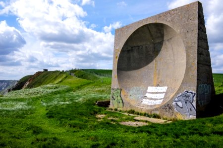 Abbot’s Cliff sound mirror, Dover to Folkestone walk