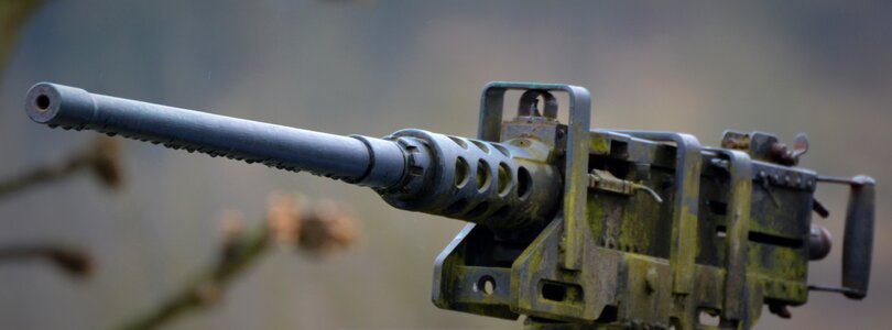 Walking war machine gun