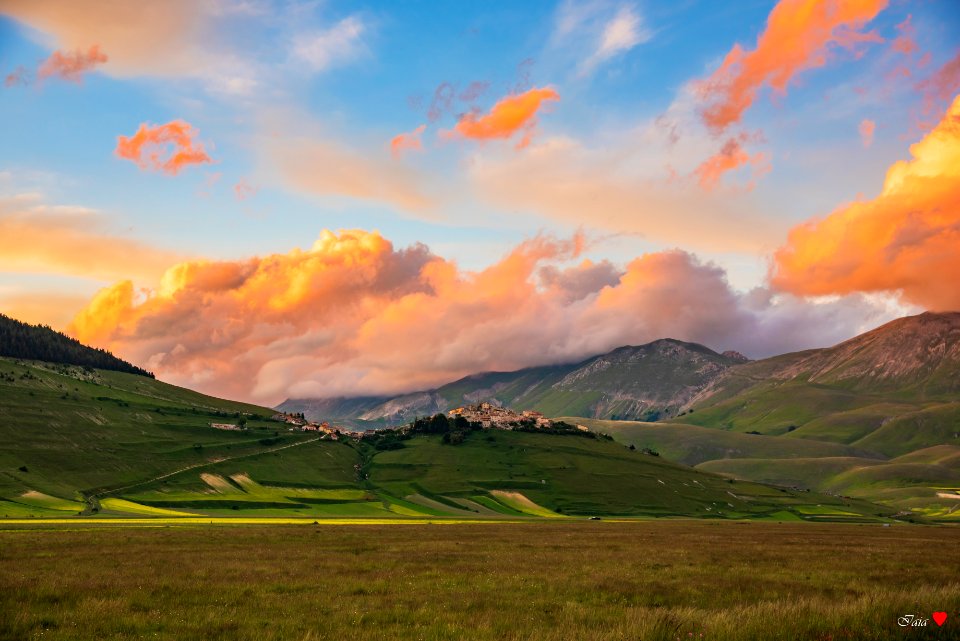 Desire for colors to Castelluccio