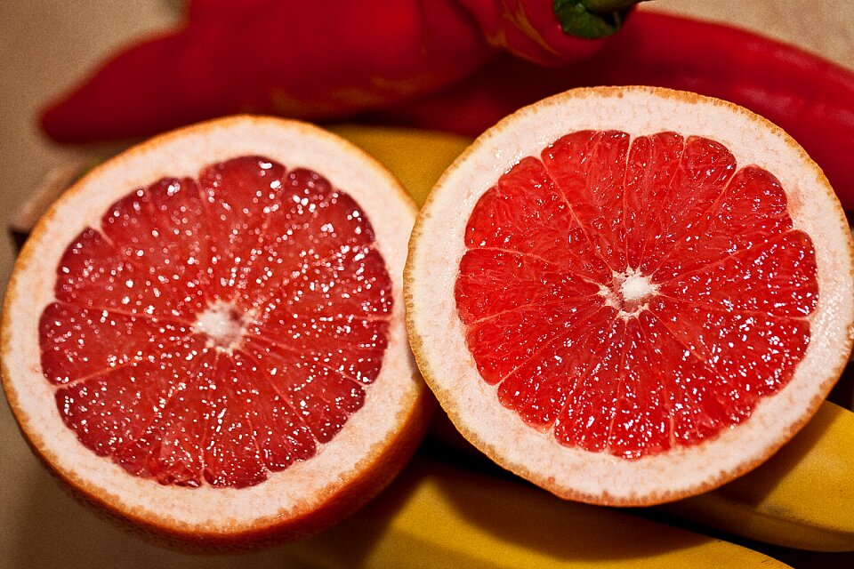Banana red grapefruit red pepper