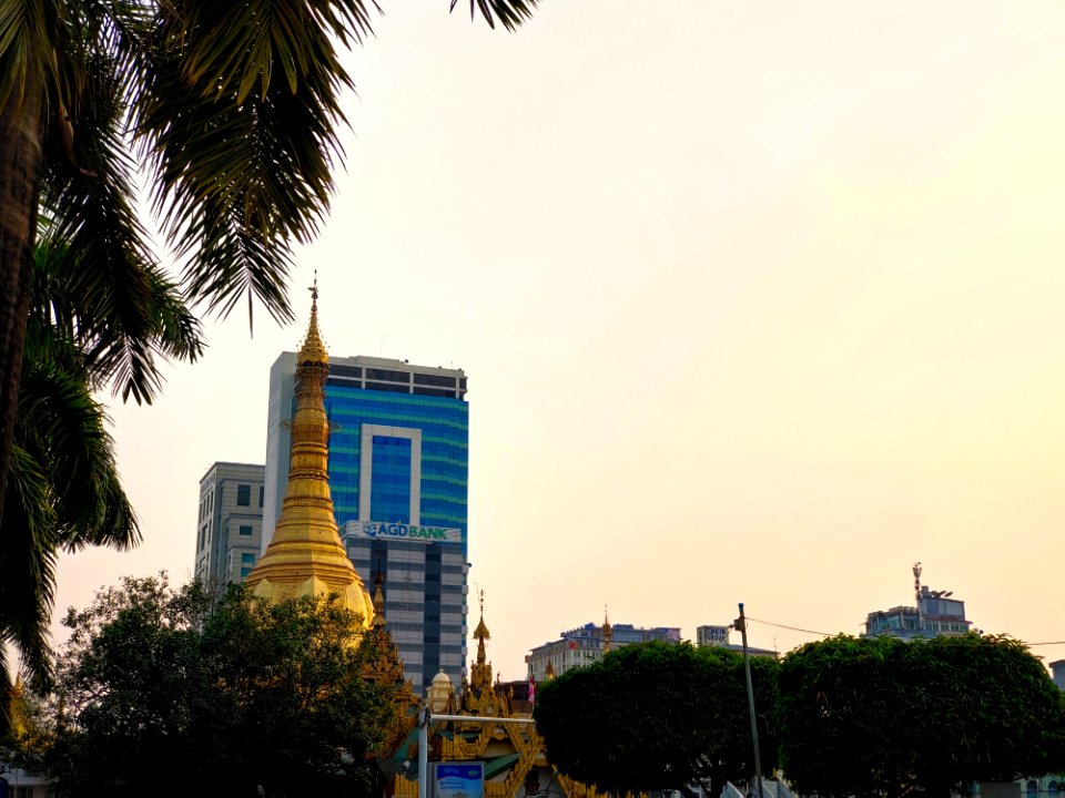 Sule Pagoda  #YANGON #MYANMAR