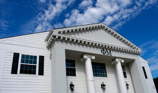OM Building detail