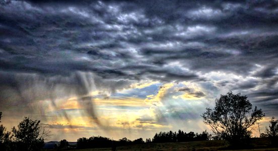 2020/365/233 Sky Zipped Open