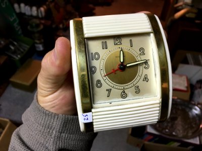 I Know This Old Travel Clock!