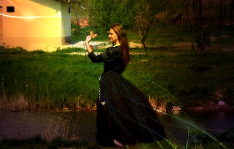 Dress story lake