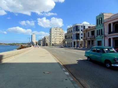 Havana. Seafront with Almendrón