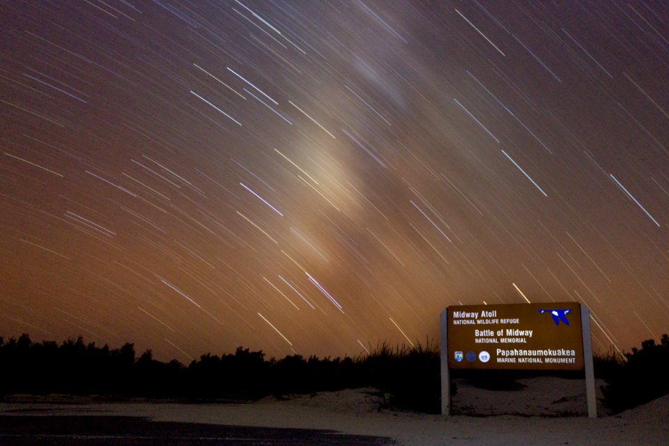 Ultra-long exposure of the Milky Way over the Midway sign by the cargo pier (attempt #1)