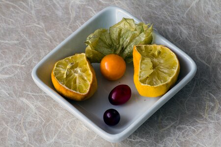 Lemon physalis cranberry