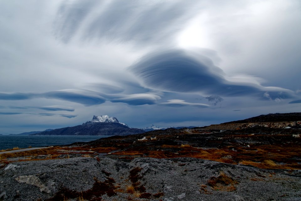 Stormskyer over Sermitsiaq