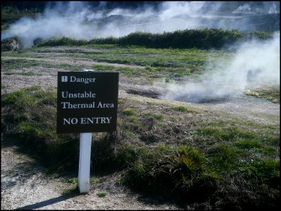 Craters of the Moon, New Zealand, 08 / 2011