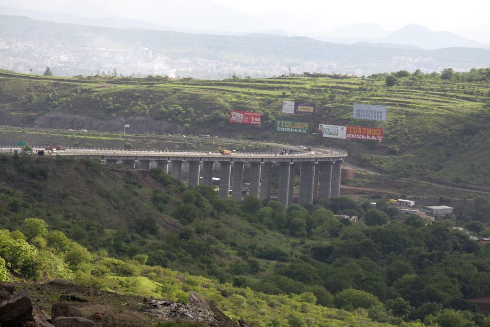 Entering in Pune from Satara road