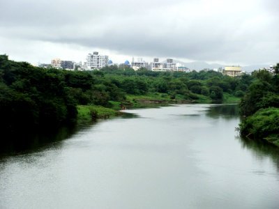 River Mutha Pune photo