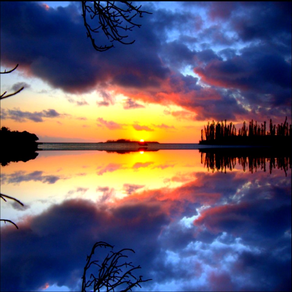 Sunset - mirror effect 21 - PicsArt 2020