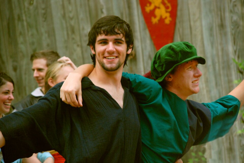 Costume medieval men