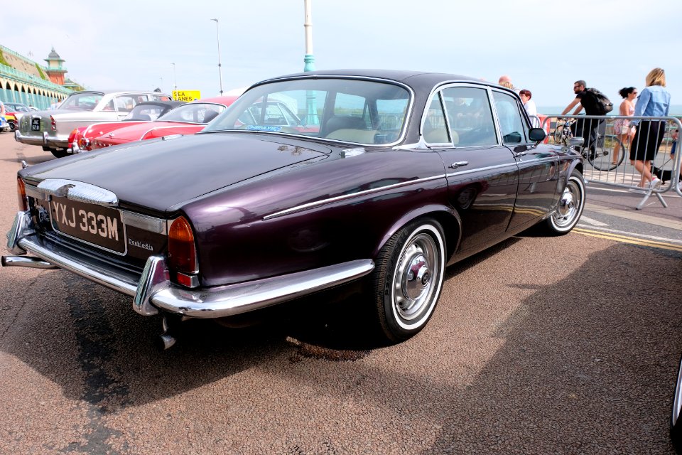 1974 Daimler Double-Six Series II VDP 5.3L V12
