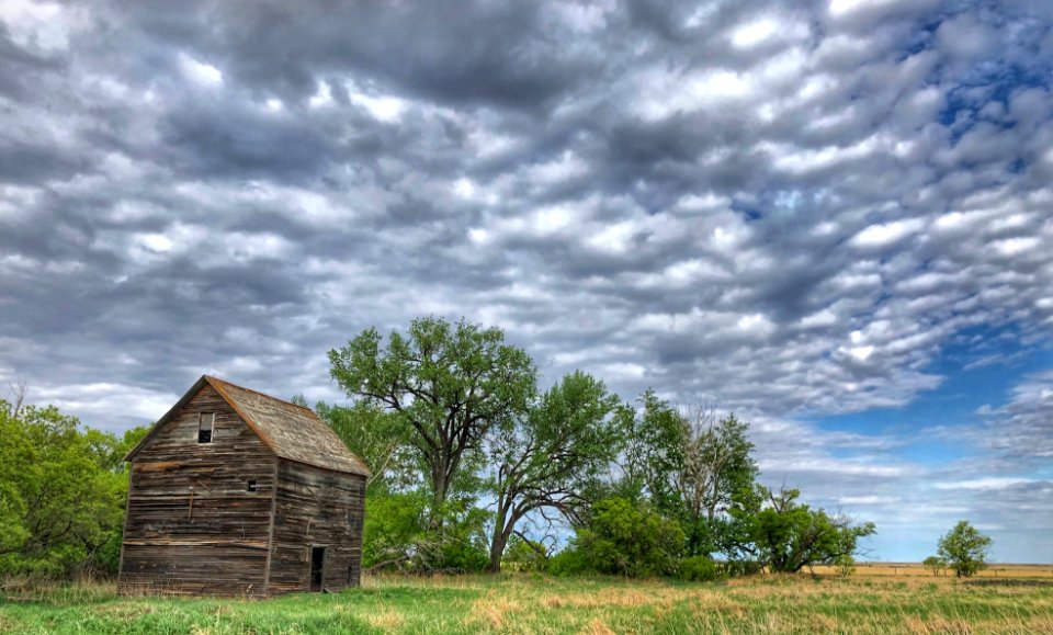 The Full Prairie and Sky Effect
