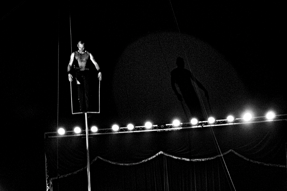 artiste on a stick under the big top
