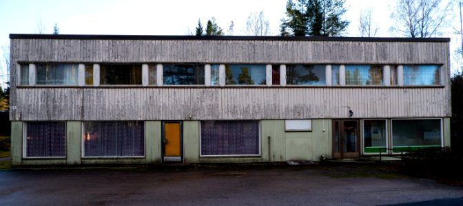 Old style building in Metsäkylä.