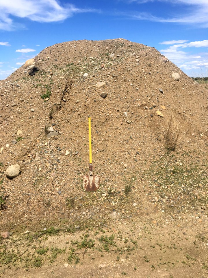 One Person, One Shovel, Make a Mountain