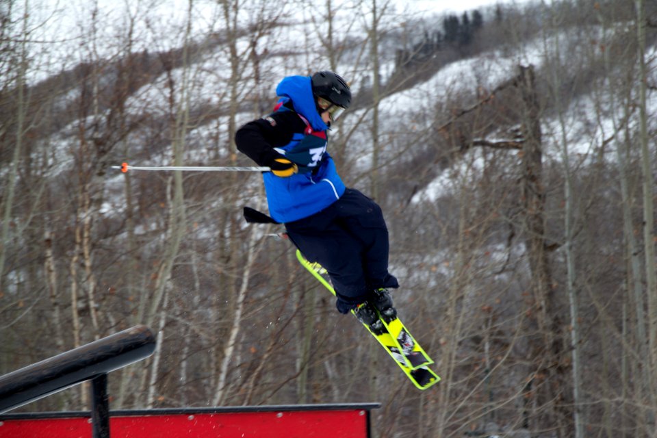 Lori Gillan 2019-02-20-Freestyle Skiing-15
