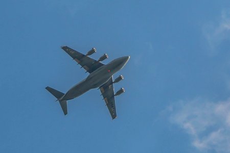 Boeing C-17 Globemaster III über Trier photo