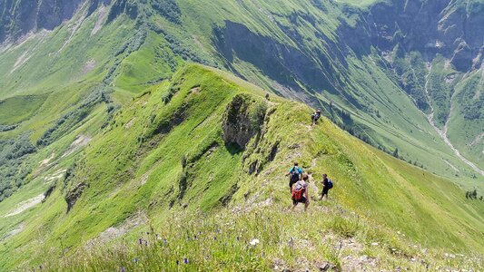 Wanderer höfats grasberg photo