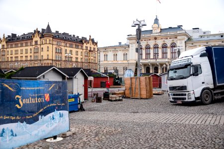 Setting up chrismas market at keskustori, tampere