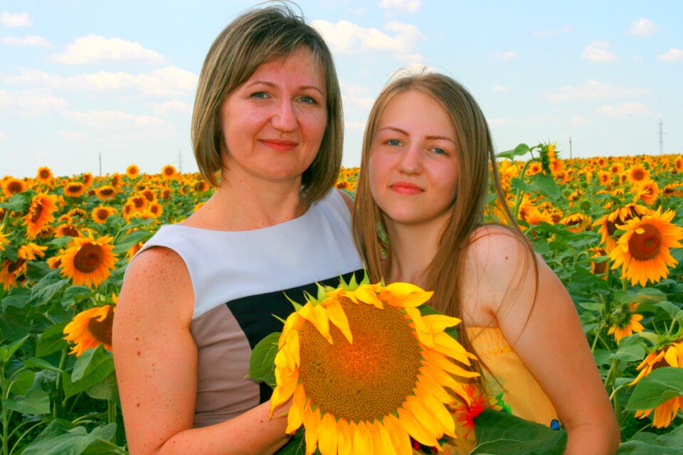 Daughter love yellow