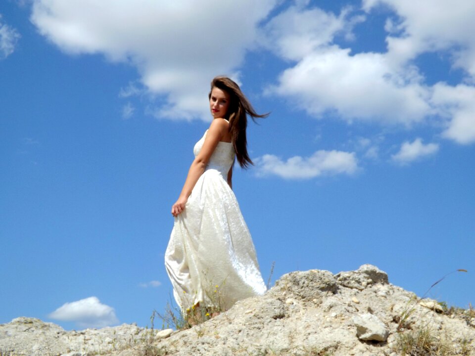 White sky beauty