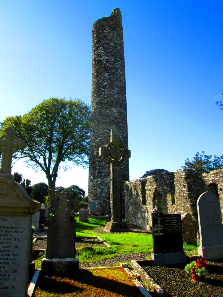 MONASTERBOICE CEMETERY-ROUND TOWER.......