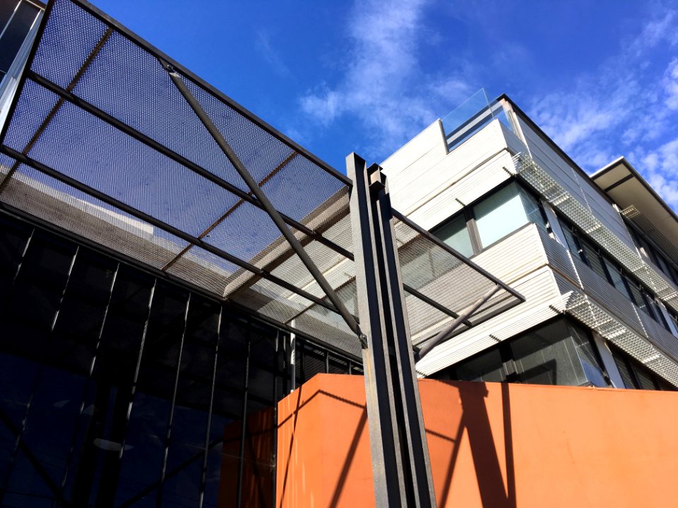 Sun and Color in Melbourne