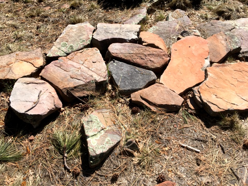 Sandstone Slab Puzzle Pieces