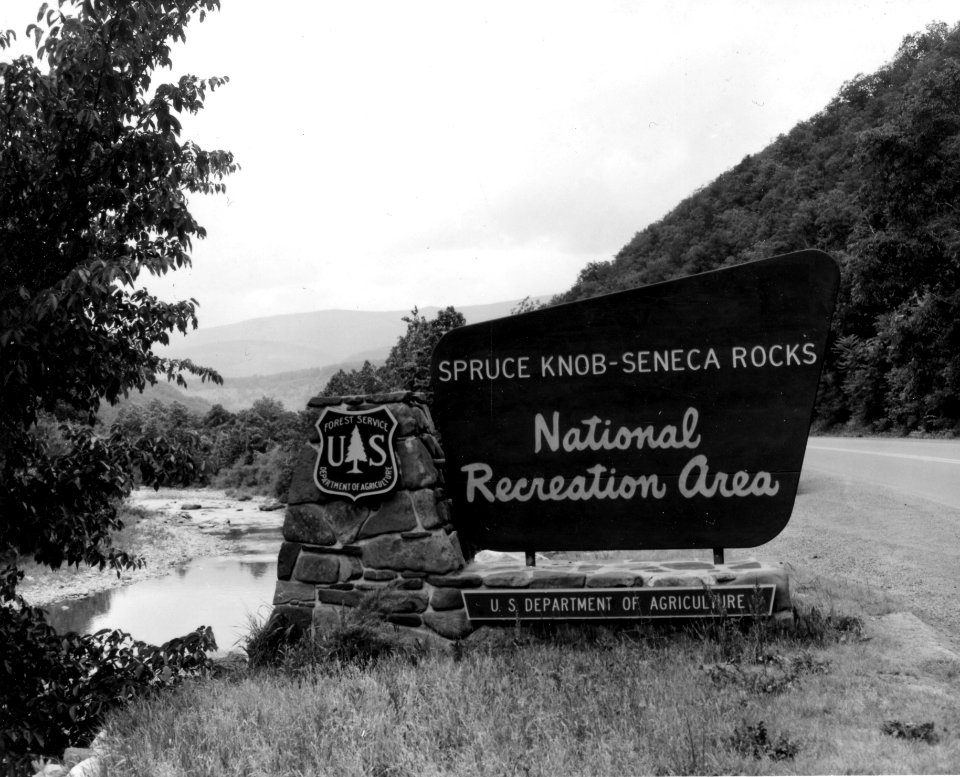 1967-FS-Monongahela-UNK-050
