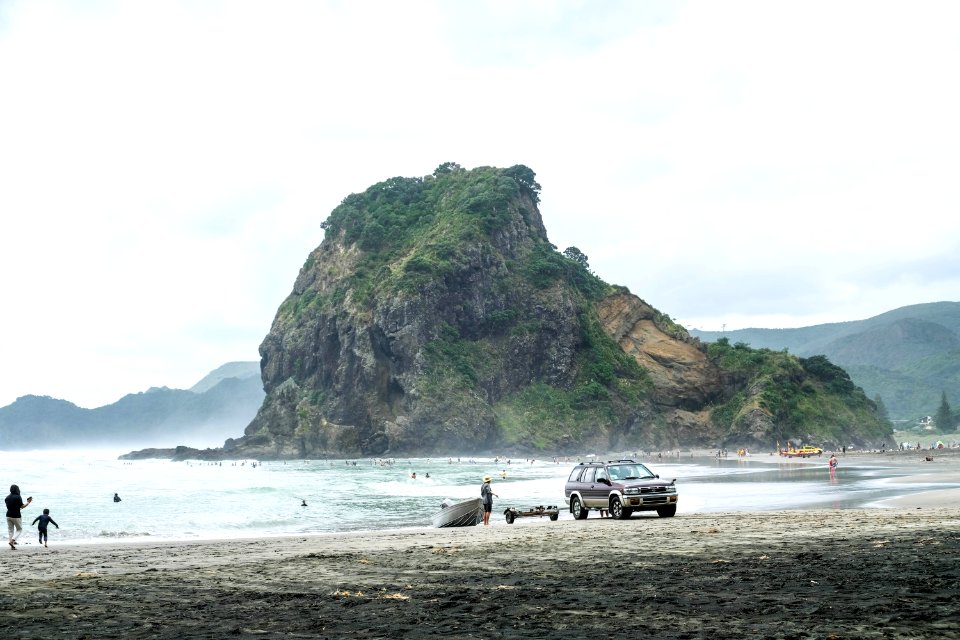 Piha Beach