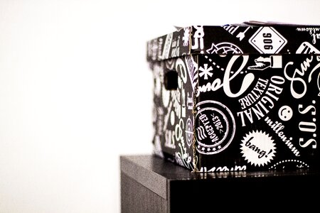 Package container packaging